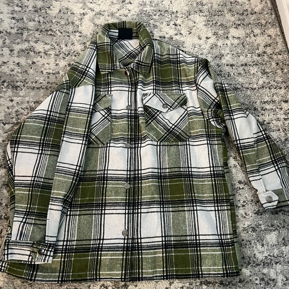 Green plaid shacket